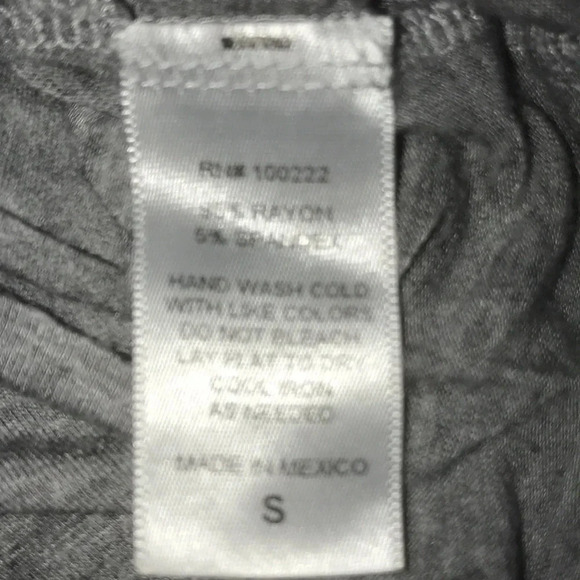 LUNA CHIX celestial short sleeve stretchy crewneck lightweight top size S - Picture 4 of 6